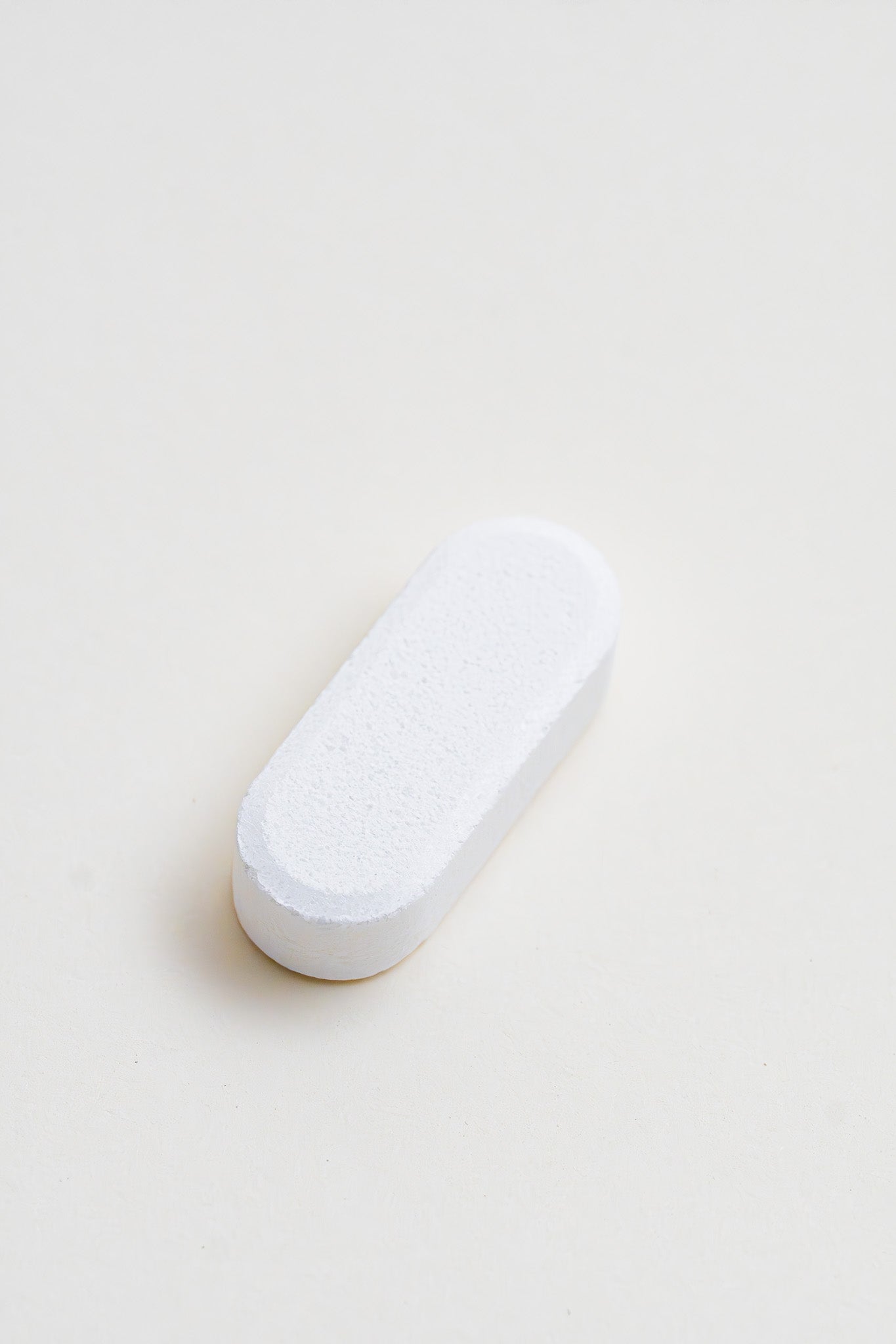 Multi-surface cleaning tablet